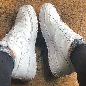 White Air Force 1s/ No box